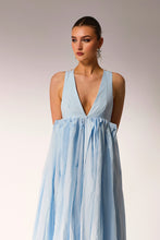 Load image into Gallery viewer, Maxi plated dress.
Maxi cotton dress.
Maxi low back dress.