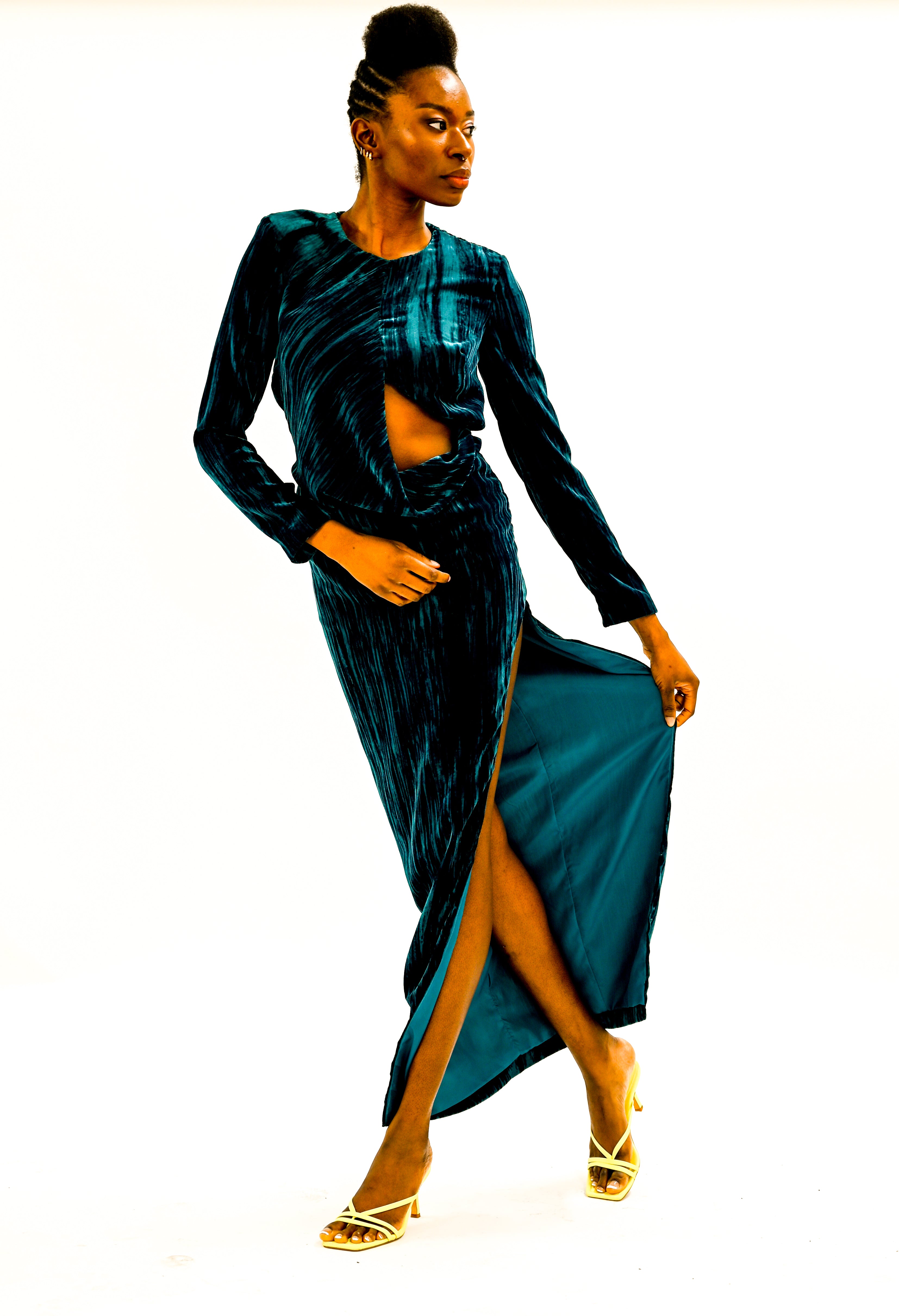 Turquoise hotsell velvet dress